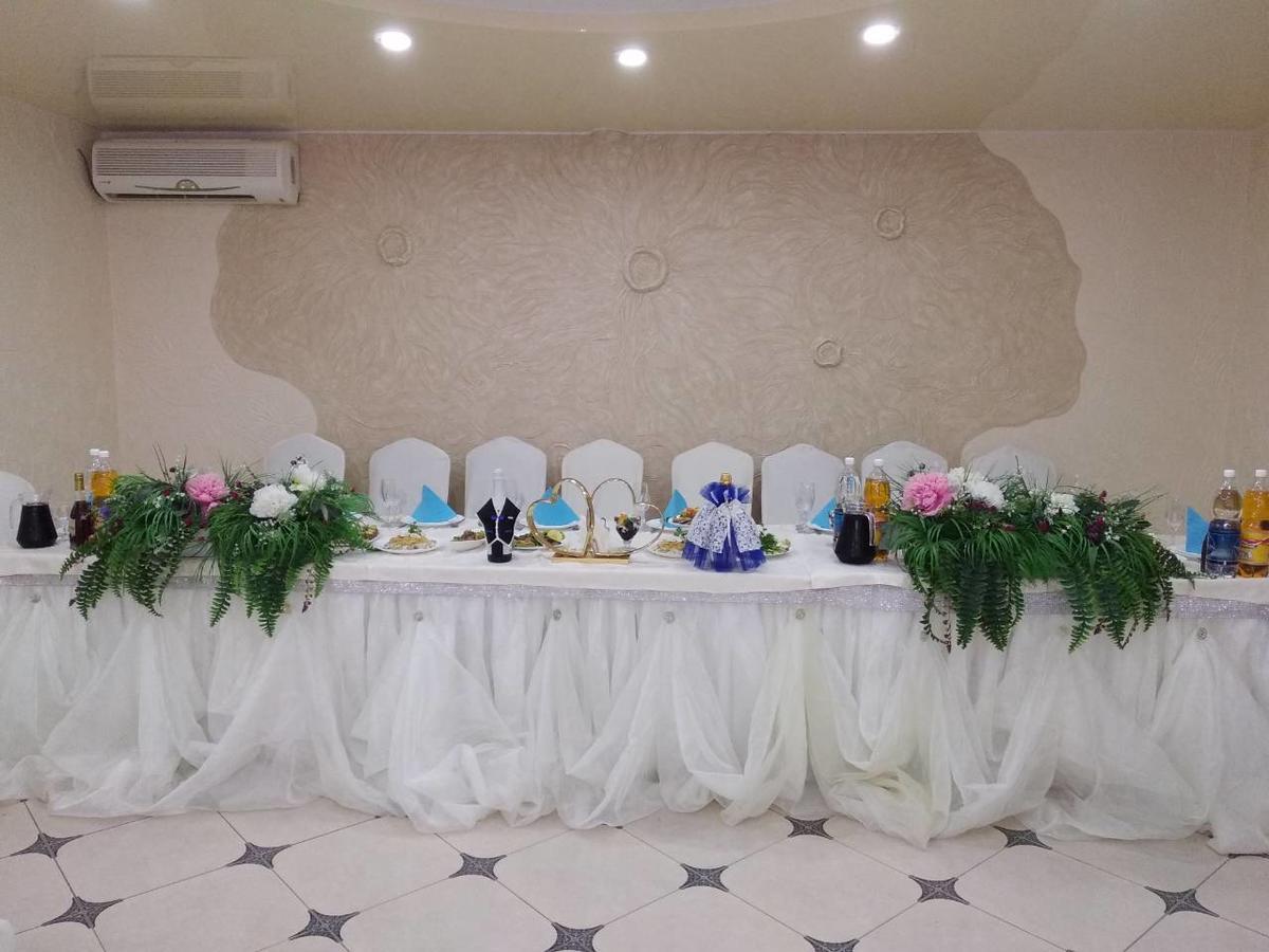 Racu Otel Comrat Dış mekan fotoğraf